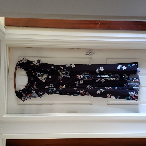 City Chic Dresses & Skirts - City Chic dress lovely scalloped skirt and off shoulder dress.